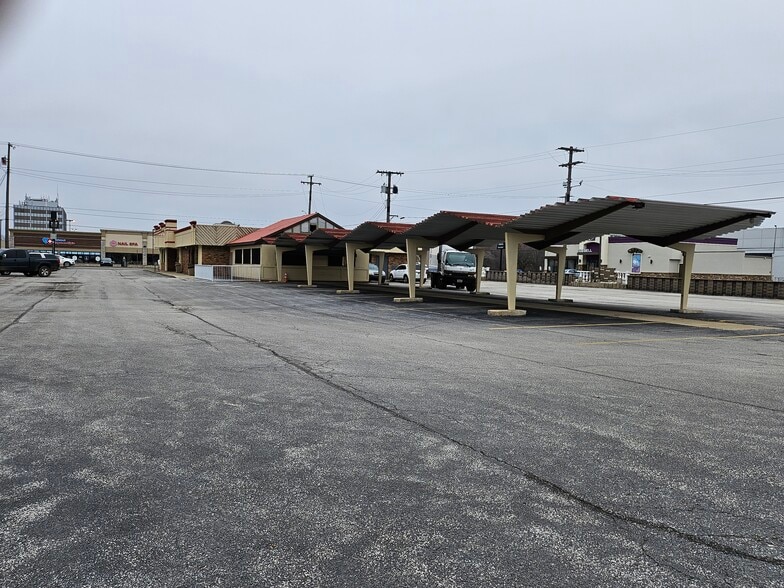 3940 S Franklin St, Michigan City, IN à vendre - Photo du bâtiment - Image 3 de 9