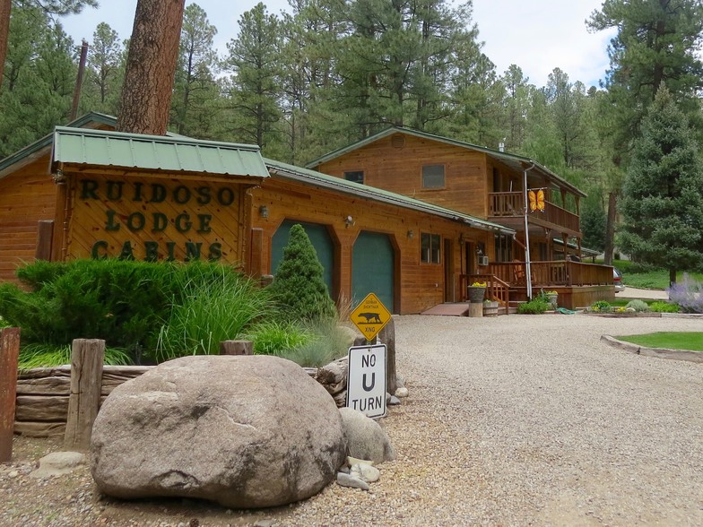 300 Main Rd, Ruidoso, NM for sale - Building Photo - Image 1 of 1