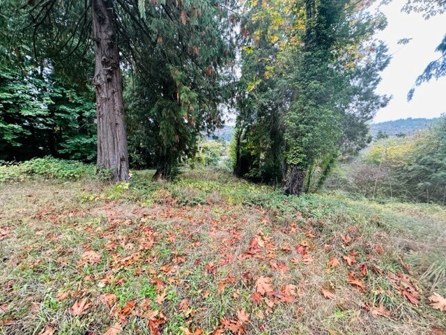 2 W. Sherman Heights Road, Bremerton, WA à vendre - Photo du bâtiment - Image 2 de 13