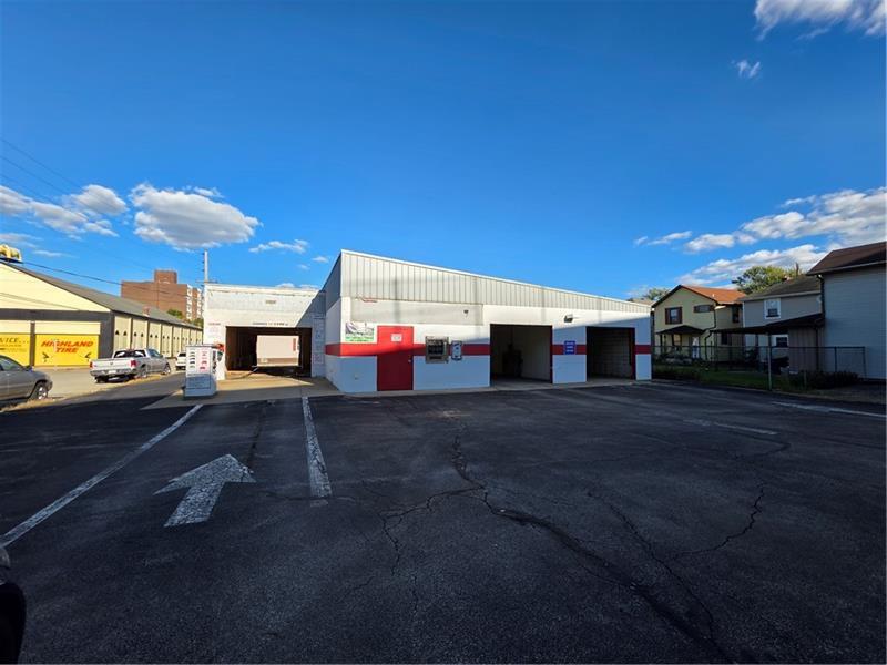 110 E 2nd Ave, Tarentum, PA for sale Primary Photo- Image 1 of 6