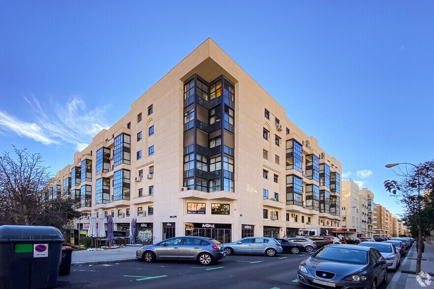 Commerce de détail dans Madrid, Madrid à louer - Photo du bâtiment - Image 1 de 1