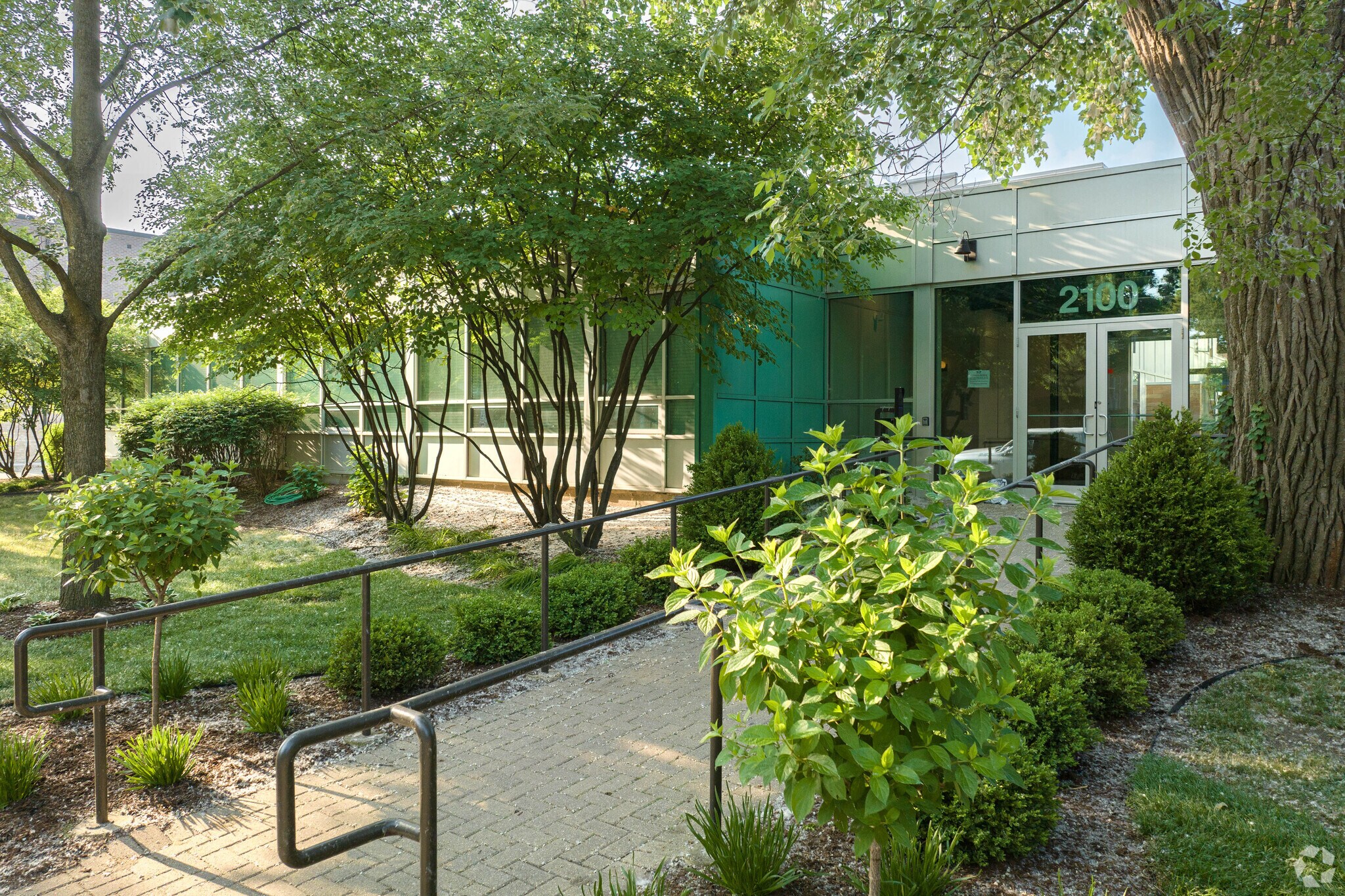 2100 Greenwood St, Evanston, IL for sale Primary Photo- Image 1 of 1