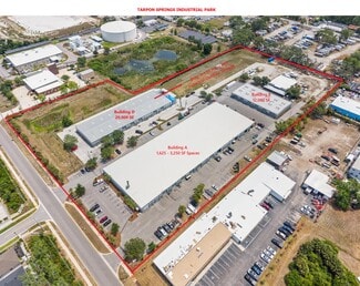 Plus de détails pour 1400 L and R Industrial Blvd, Tarpon Springs, FL - Industriel à louer
