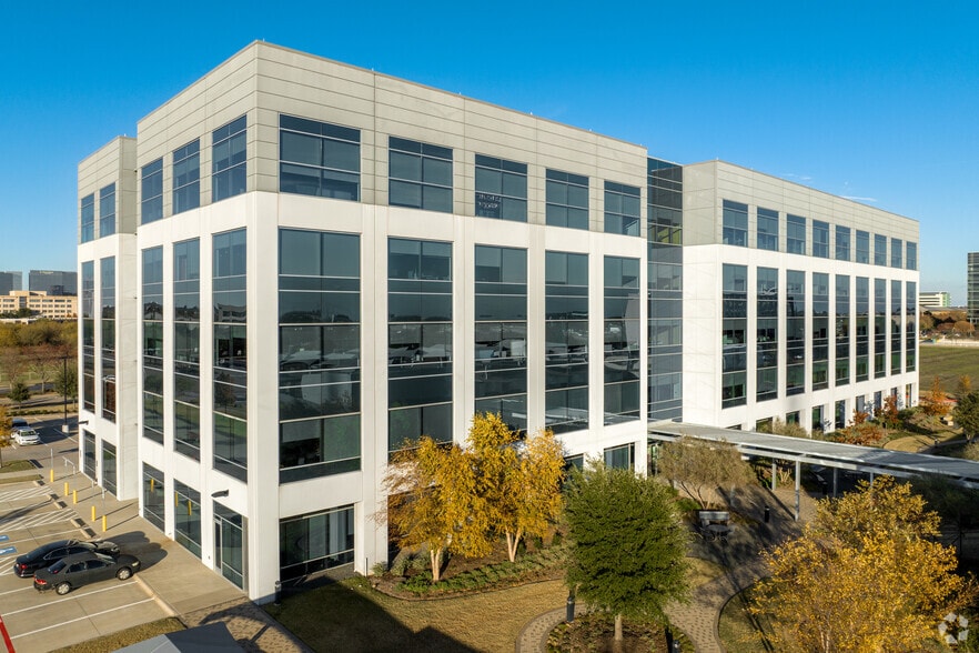6080 Tennyson Pky, Plano, TX for lease - Building Photo - Image 2 of 6