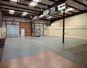 8568 Caratoke Hwy, Powells Point, NC for lease Interior Photo- Image 1 of 2