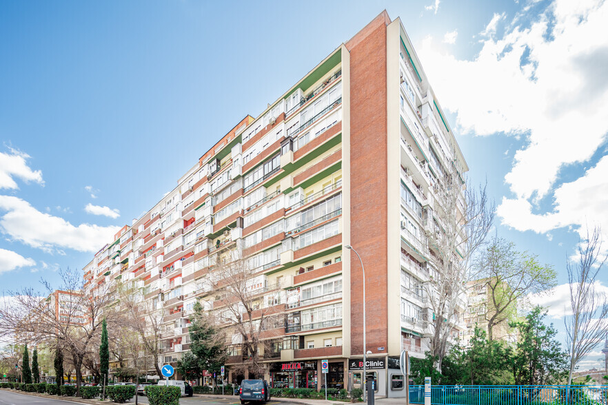 Avenida Donostiarra, 12, Madrid, Madrid à louer - Photo du b timent - Image 3 de 3