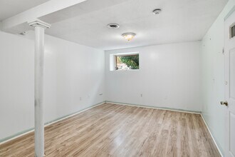 131 Main St, Hatfield, MA à louer Photo intérieure- Image 2 de 3