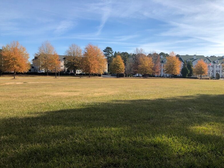 1727 Fountain Ct, Columbus, GA for lease - Building Photo - Image 2 of 8