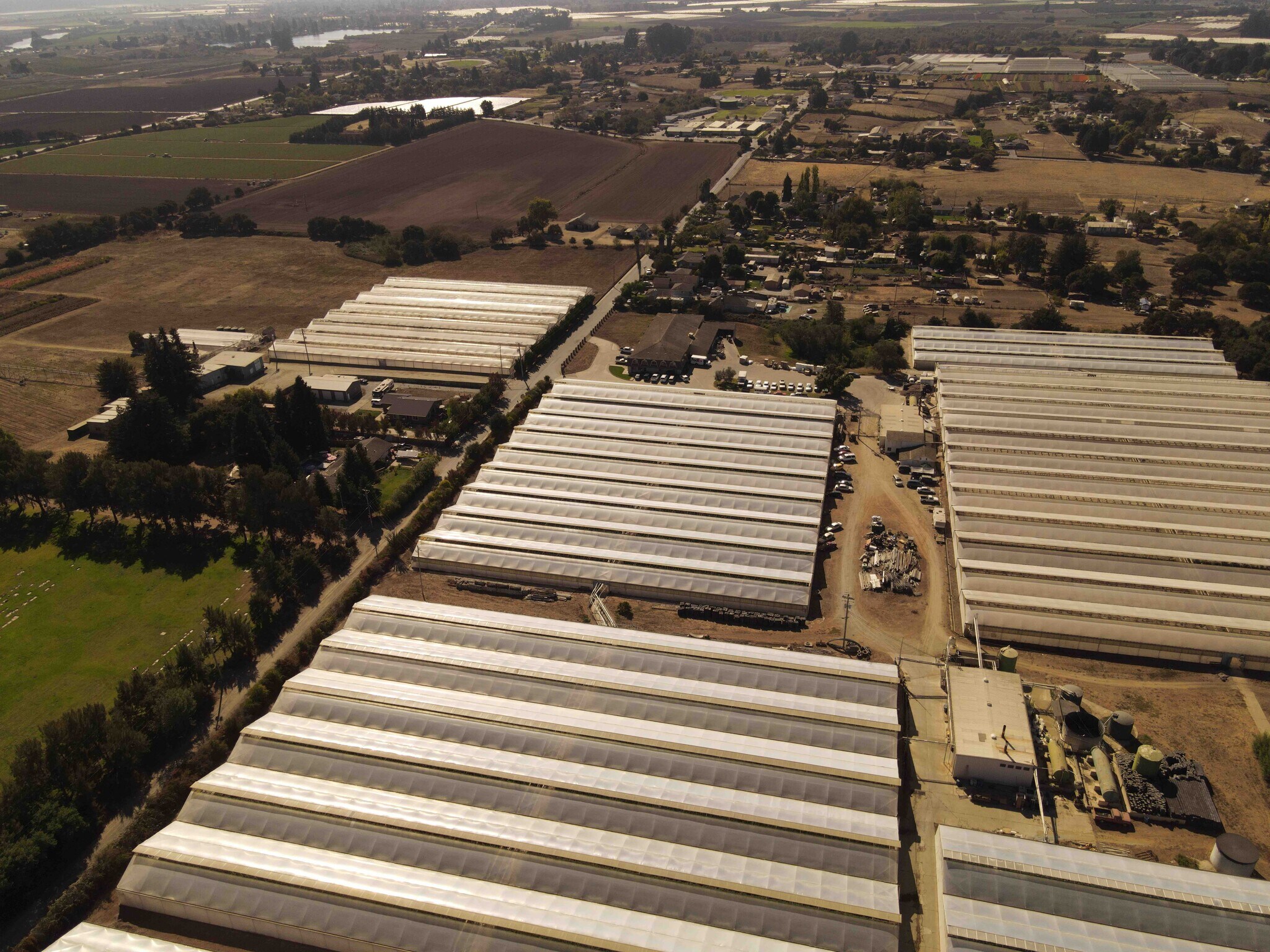 133 Hughes Rd, Watsonville, CA à vendre Photo du bâtiment- Image 1 de 16