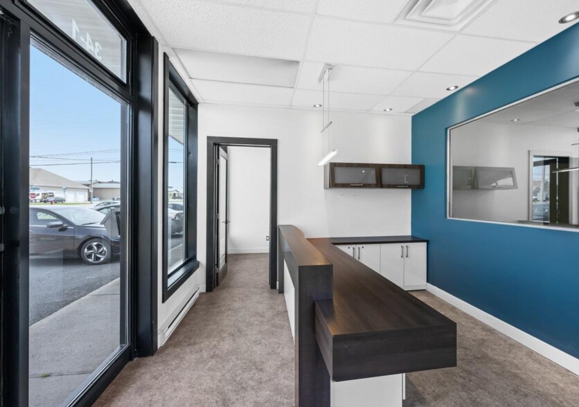 34-36 Rue Saint-Jude S, Granby, QC à louer - Photo intérieure - Image 3 de 9