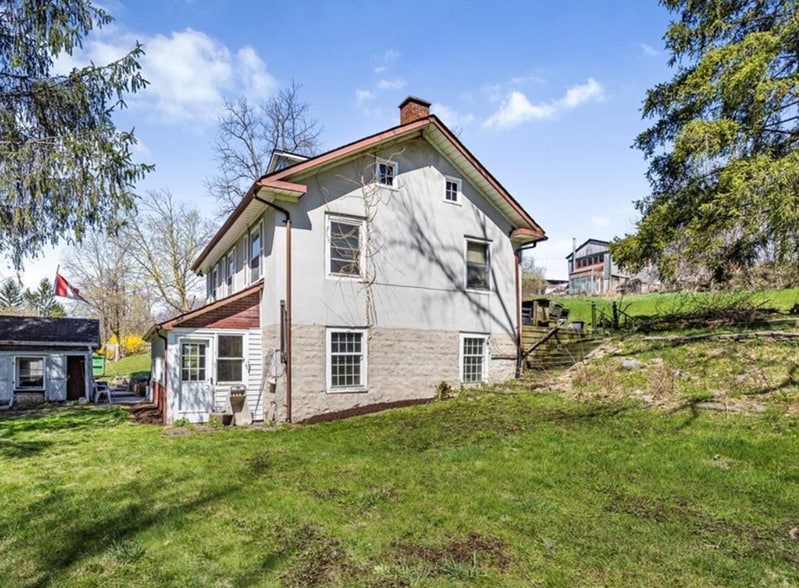 36 Elgin St E, Conestogo, ON for sale - Building Photo - Image 2 of 10