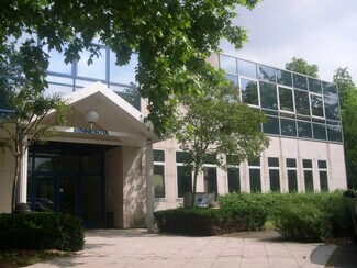 Plus de détails pour 5 Rue Rosa Luxemburg, Éragny - Bureau, Local d'activités à louer