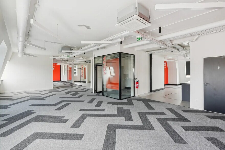 Office in Paris for lease - Interior Photo - Image 3 of 20