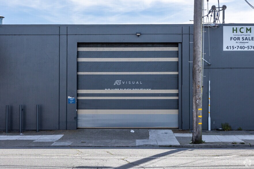 2136-2140 Palou Ave, San Francisco, CA à vendre - Photo du bâtiment - Image 3 de 5