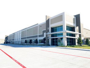 Beltway 8 @ JFK Blvd, Houston, TX for lease Building Photo- Image 1 of 4