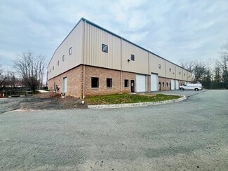 Plus de détails pour 3301-3393 S Clinton Ave, South Plainfield, NJ - Industriel à louer