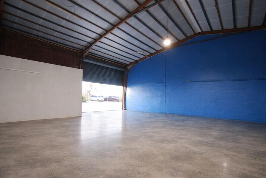 Flex in Toulouse for sale - Interior Photo - Image 2 of 5