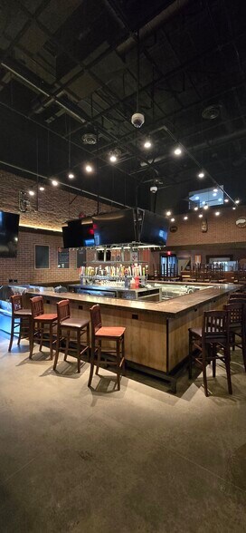 529 Main St, Vincennes, IN à vendre - Photo du bâtiment - Image 2 de 15