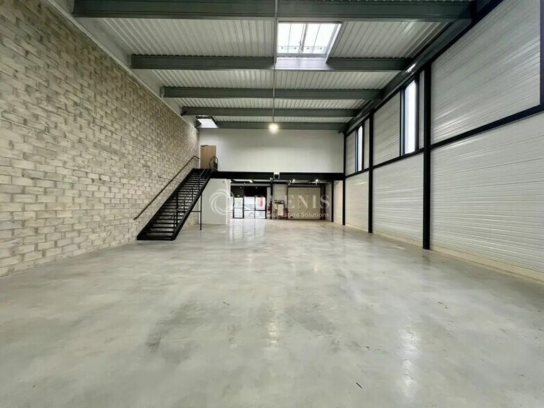 Flex dans Éragny à louer - Photo intérieure - Image 2 de 10