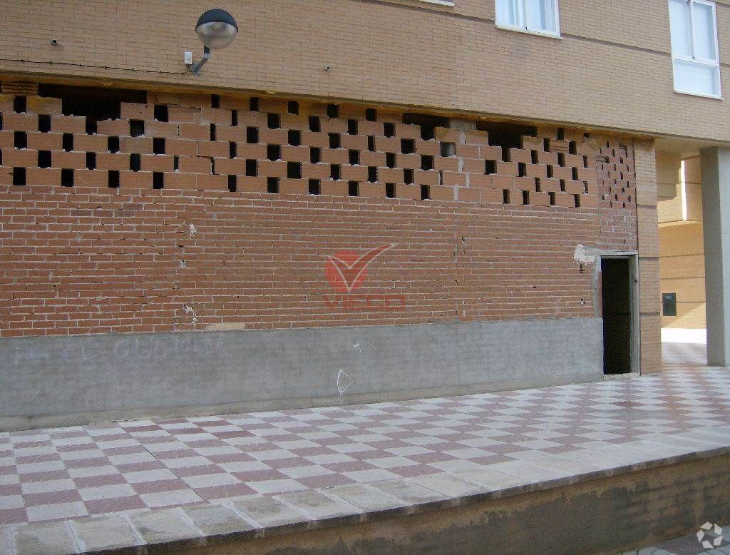 Retail in Cuenca, Cuenca for lease Interior Photo- Image 1 of 2