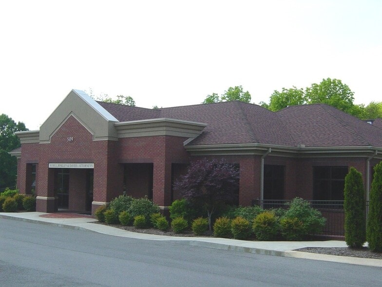 509 New Highway 96 W, Franklin, TN for lease - Building Photo - Image 2 of 3