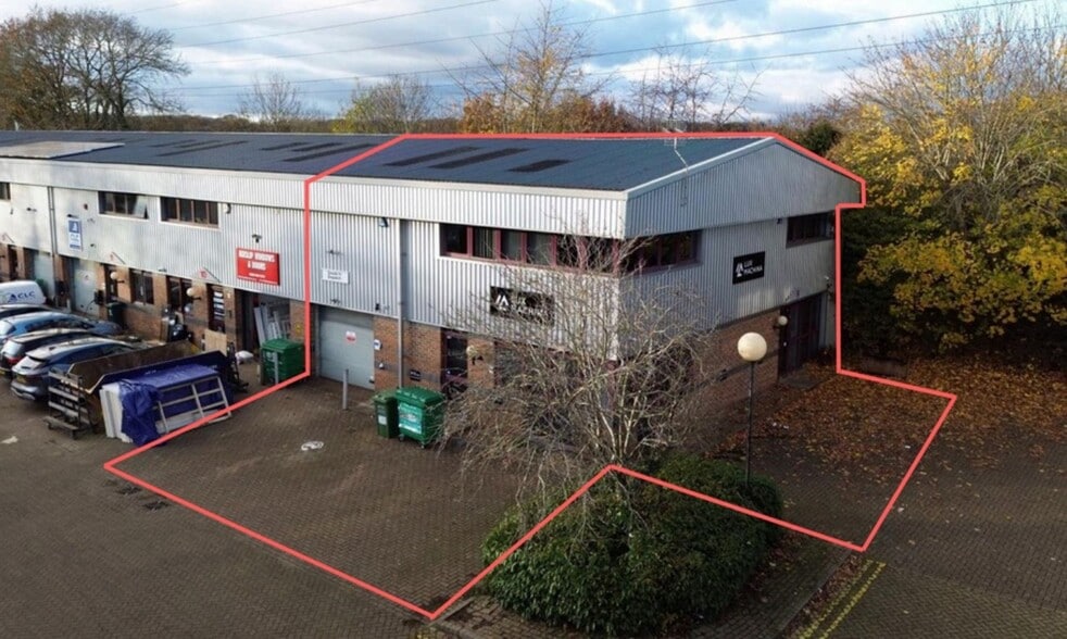 Dwight Rd, Watford for lease - Building Photo - Image 1 of 1
