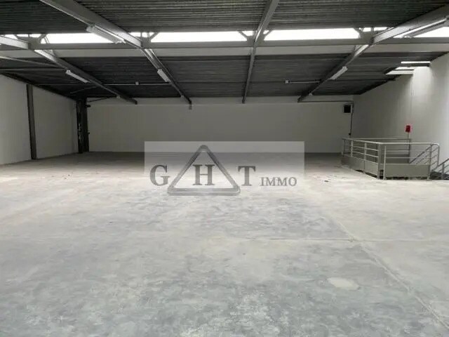 Industriel dans Morangis à louer - Photo intérieure - Image 3 de 7