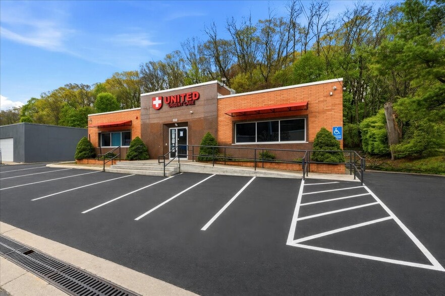 860 Central Park Ave, Scarsdale, NY for lease - Building Photo - Image 3 of 4