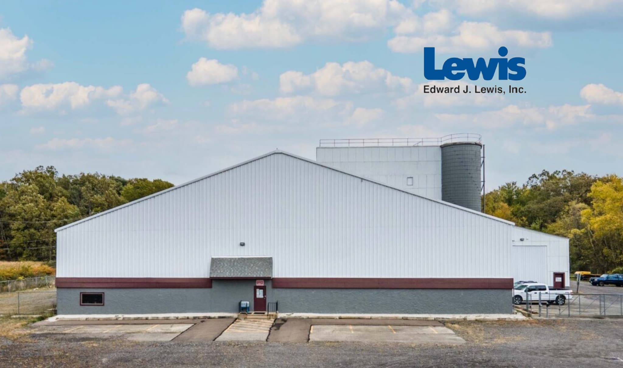 6235 Southern Blvd, Youngstown, OH for lease Building Photo- Image 1 of 8