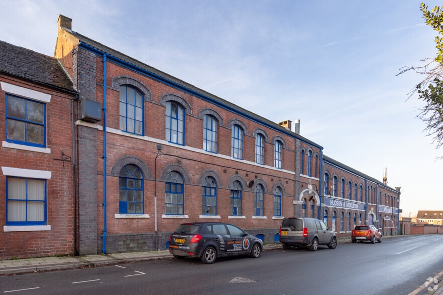Beaufort Rd, Stoke On Trent à louer - Photo du bâtiment - Image 2 de 4