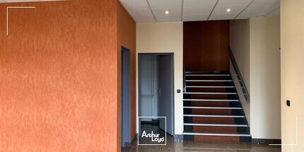 17-21 Rue Du Petit Albi, Cergy à louer Photo intérieure- Image 1 de 1