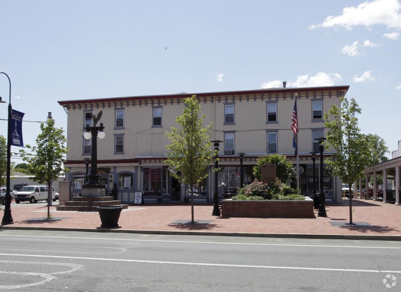 4 W Main St, Middletown, DE à vendre - Photo du bâtiment - Image 2 de 6