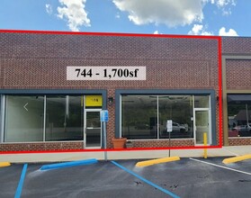 770 Shades Mountain Plz, Hoover, AL à louer Photo du bâtiment- Image 1 de 1