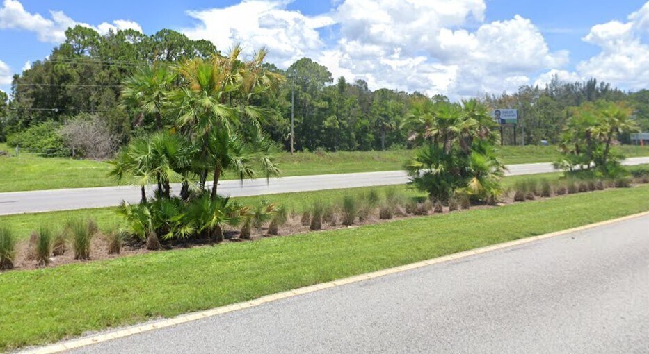 20500 N Tamiami Trl, North Fort Myers, FL for sale Primary Photo- Image 1 of 4