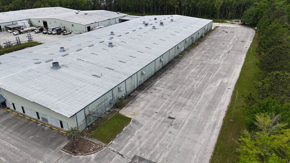 9444-9446 Florida Mining Blvd E, Jacksonville, FL à louer - Photo du bâtiment - Image 2 de 9