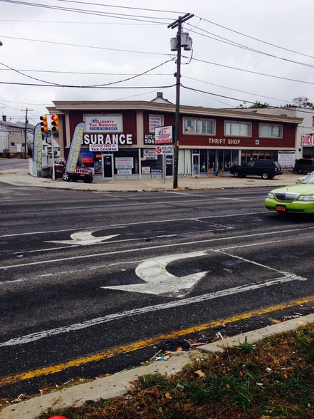 369 Peninsula Blvd, Hempstead, NY for lease - Building Photo - Image 2 of 8