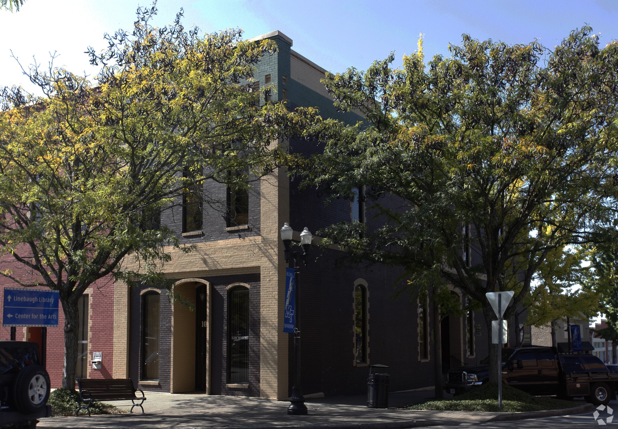 102 S Maple St, Murfreesboro, TN for lease Primary Photo- Image 1 of 5