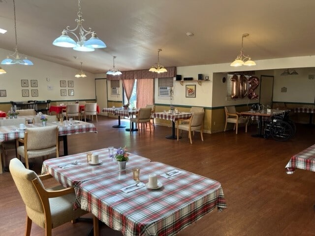 6081 Fair Ave, Newark, CA for sale - Interior Photo - Image 3 of 4