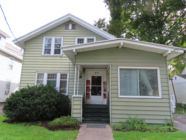 99 John St, Ilion, NY à vendre - Photo principale - Image 1 de 1