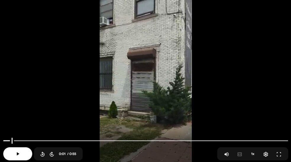 Clinton Hall Palace Building and Lot portefeuille de 2 propriétés à vendre sur LoopNet.ca - Vidéo sur l’inscription commerciale - Image 3 de 47
