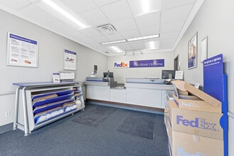 3301 Bruening Ave SW, Canton, OH for lease Interior Photo- Image 2 of 45