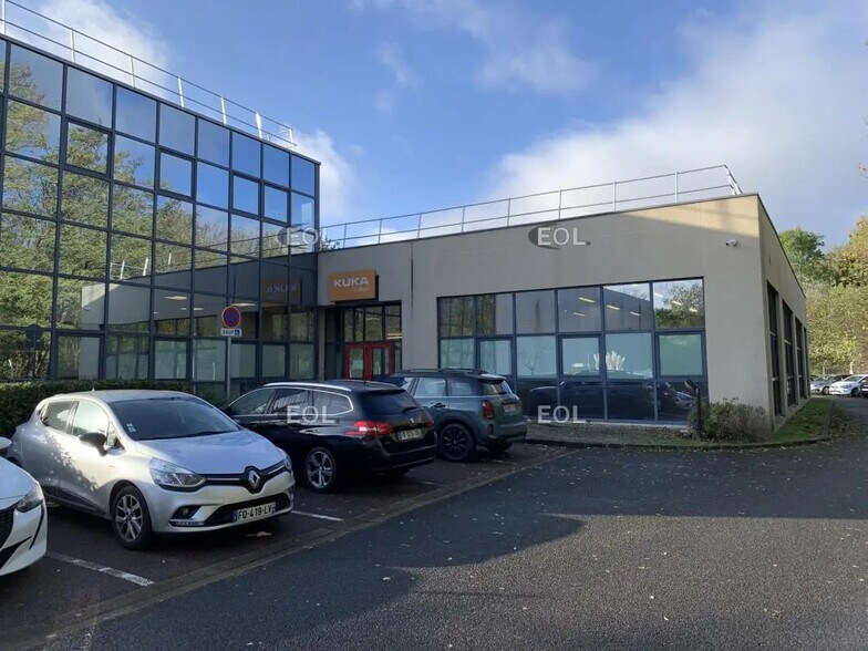 Flex dans Villebon-sur-Yvette à louer - Photo du bâtiment - Image 2 de 11