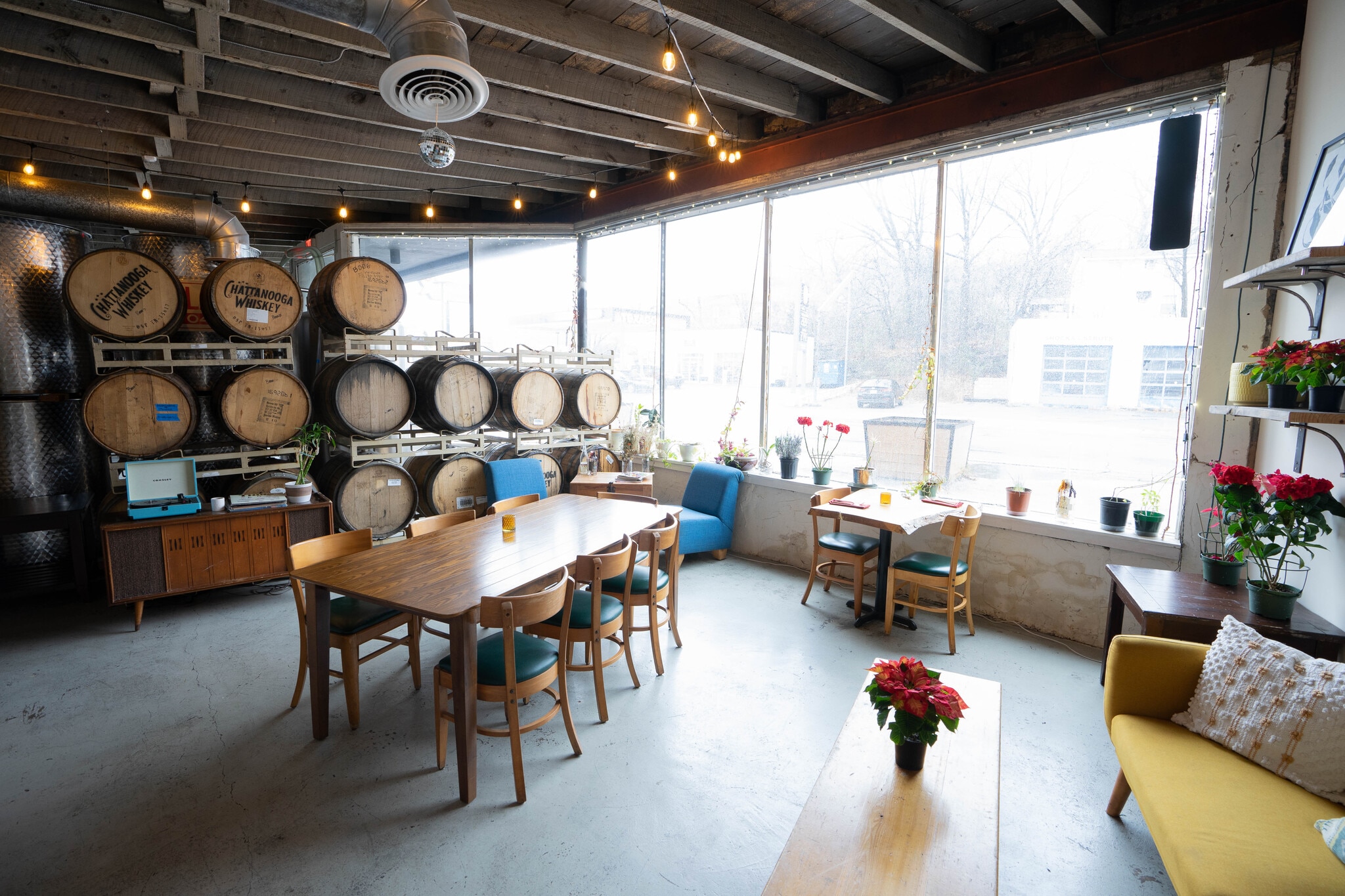 313 McFarland Ave, Rossville, GA for sale Interior Photo- Image 1 of 4