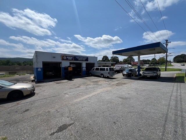 401 US-70, Connelly Springs, NC à vendre - Photo du bâtiment - Image 2 de 19