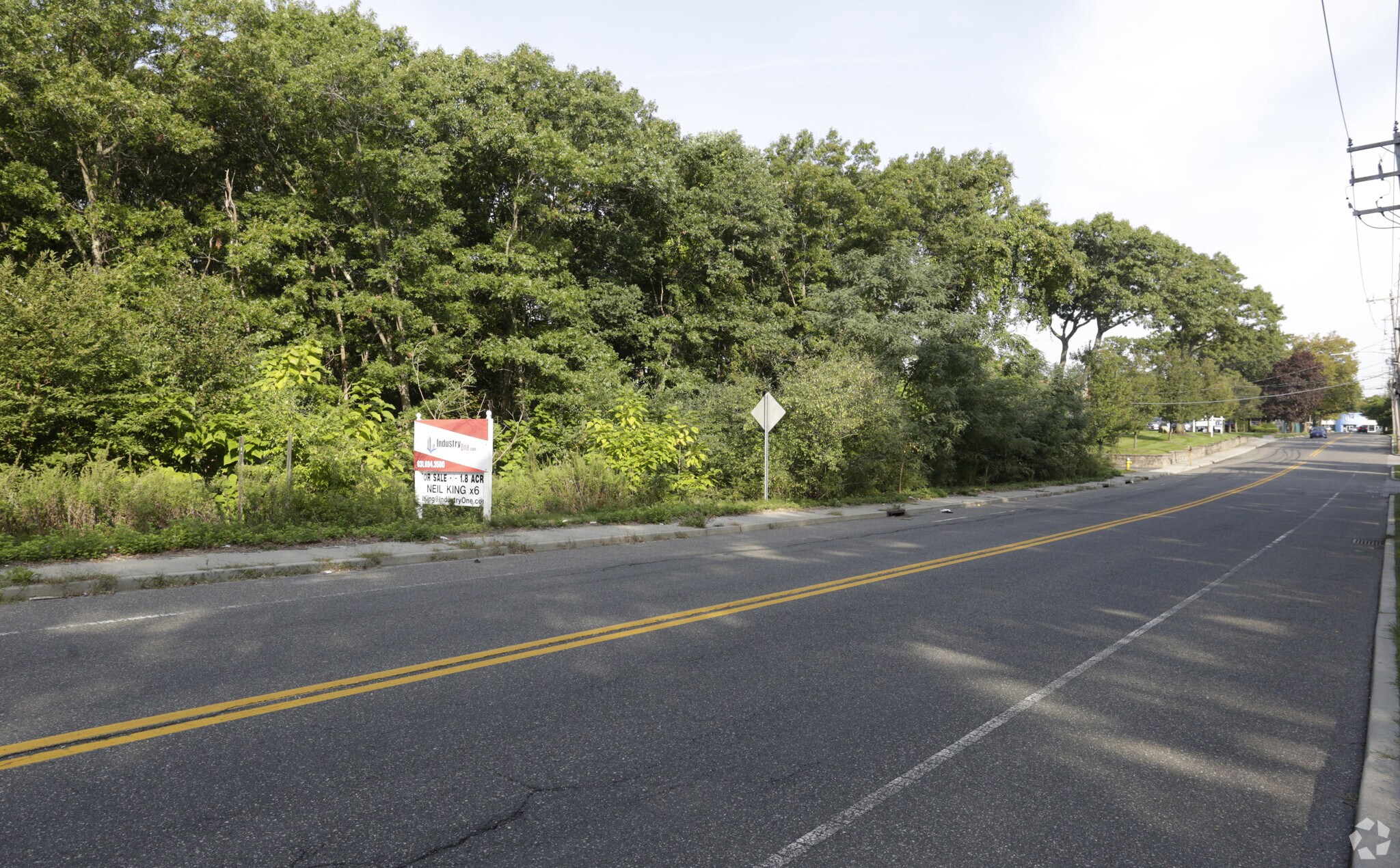 49 Southern Blvd, Smithtown, NY à vendre Photo principale- Image 1 de 4