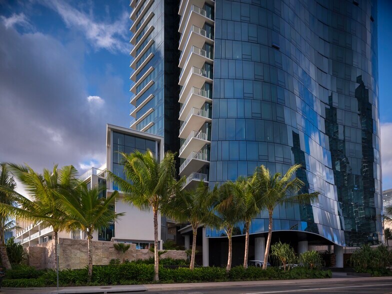 1118 Ala Moana Blvd, Honolulu, HI for lease - Building Photo - Image 2 of 2