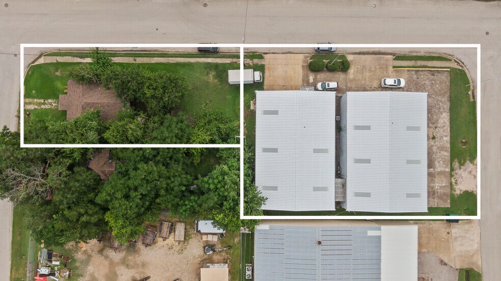 10002 Grover Ln, Houston, TX à vendre - Photo du bâtiment - Image 2 de 12