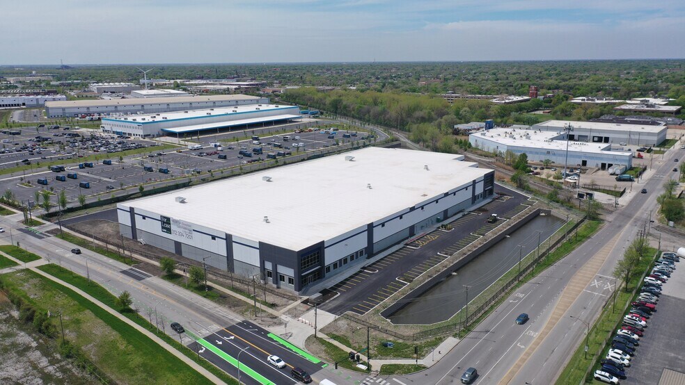 10330 S Woodlawn Ave, Chicago, IL à louer - Aérien - Image 3 de 4