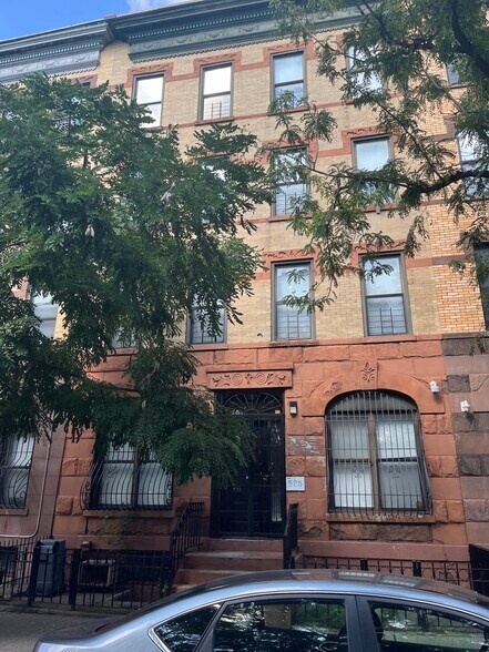 525 Dean St, Brooklyn, NY à vendre - Photo du bâtiment - Image 2 de 8
