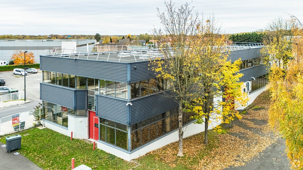 2 Boulevard Des Pays Bas, Tigery for lease - Building Photo - Image 2 of 2